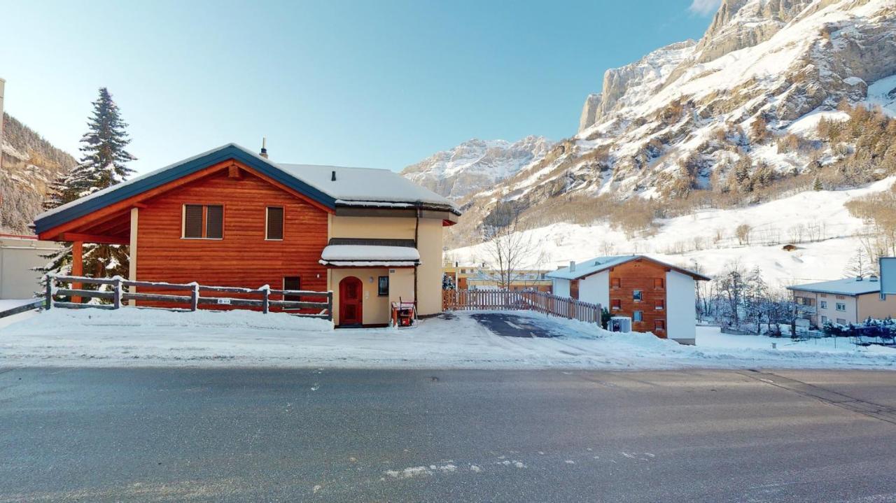 Haus Marietta - Leukerbad Eksteriør billede